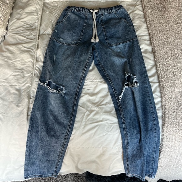 Woman’s jeans size 26 with drawstring - Picture 2 of 4